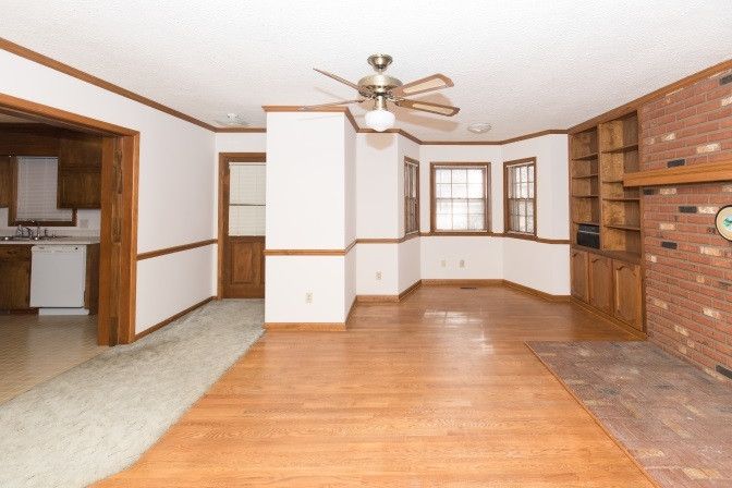 2124 Oriole Cir, Sanford, NC 27330