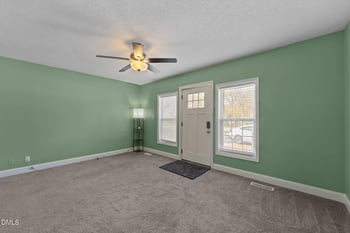 2124 Textile Dr, Greensboro, NC 27405