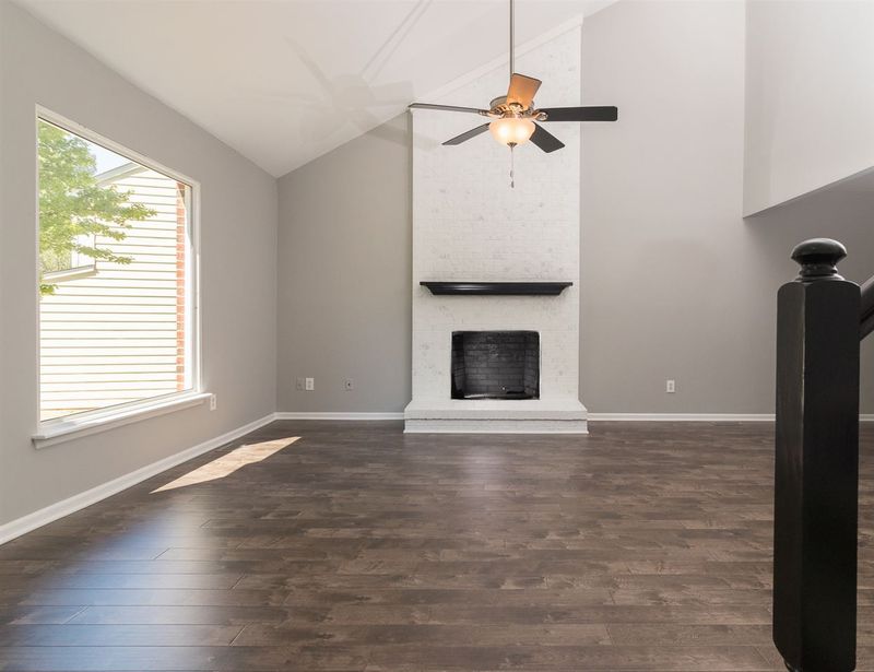 2124 Treverton Pl, Raleigh, NC 27604