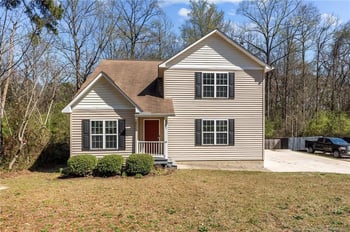 2125 Coinjock Cir, Fayetteville, NC 28304