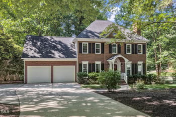 2125 Oakcrest Ct, Raleigh, NC 27612