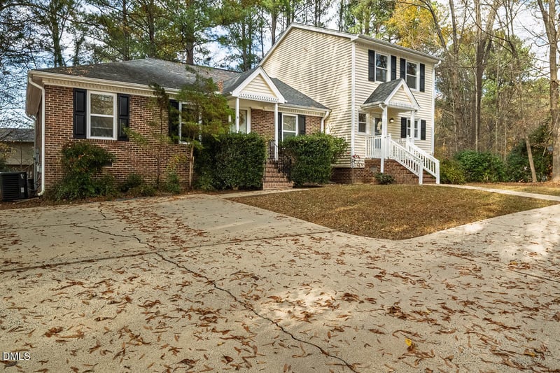 2125 Old Oxford Rd #A/B, Chapel Hill, NC 27514