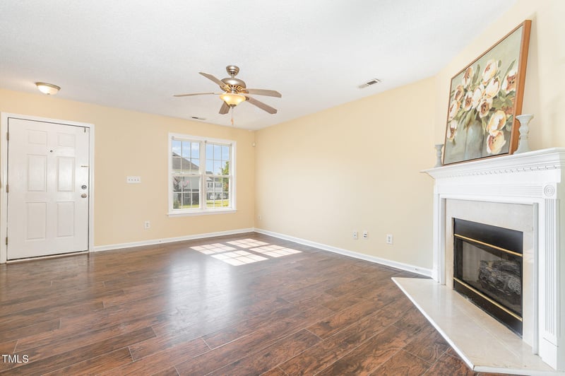 2125 Ventana Ln, Raleigh, NC 27604