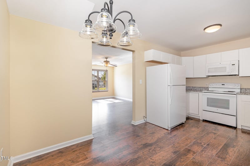 2125 Ventana Ln, Raleigh, NC 27604