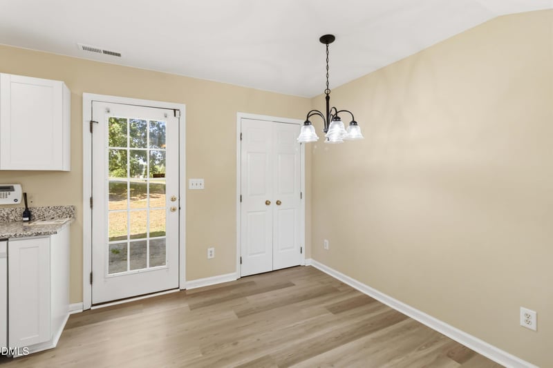 2125 Ventana Ln, Raleigh, NC 27604