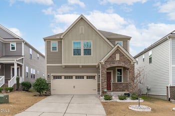 2126 Gregor Overlook Ln, Apex, NC 27502