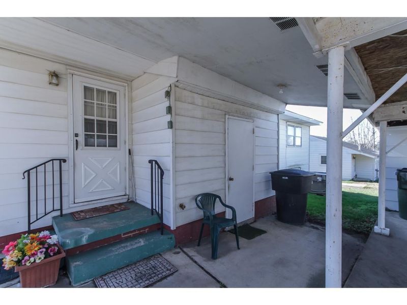 2126 Mckinney St, Burlington, NC 27217