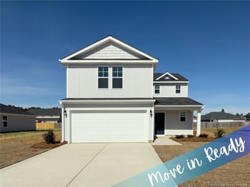 2126 Roadster Pony Ln, Hope Mills, NC 28348