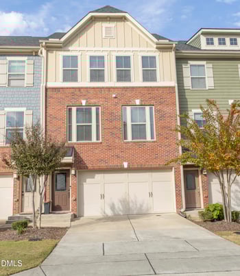 2126 Whitesmith Dr, Apex, NC 27502