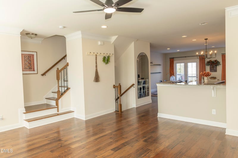 2126 Whitesmith Dr, Apex, NC 27502