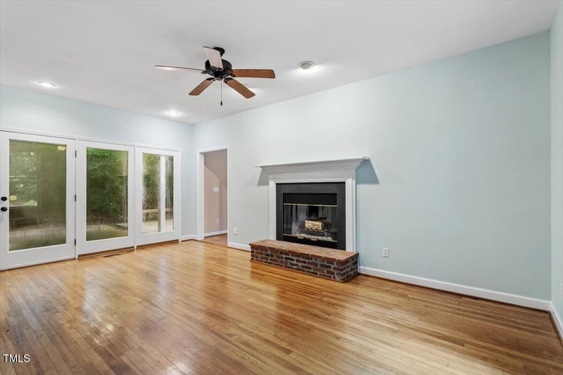 2127 Doar Rd, Chapel Hill, NC 27514