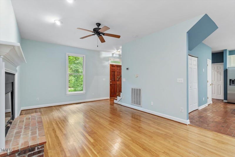 2127 Doar Rd, Chapel Hill, NC 27514