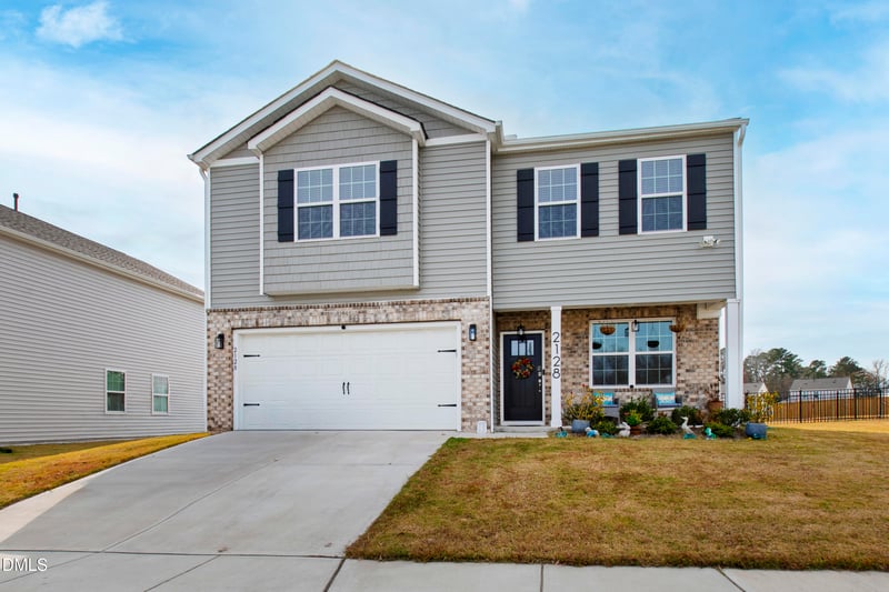 2128 Fletchers Ridge Dr, Durham, NC 27703