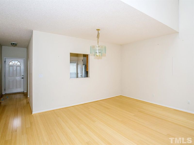 2128 Ramsgate St, Raleigh, NC 27603