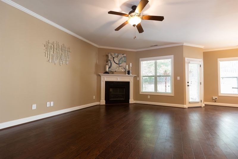 2128 Scarlet Maple Dr, Raleigh, NC 27606