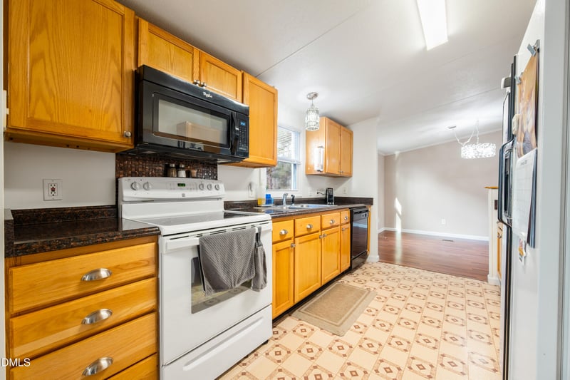 2129 Antler Way Ln, Creedmoor, NC 27522