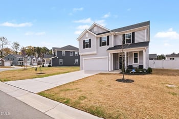 2129 Crestwood Ridge Dr, Durham, NC 27704