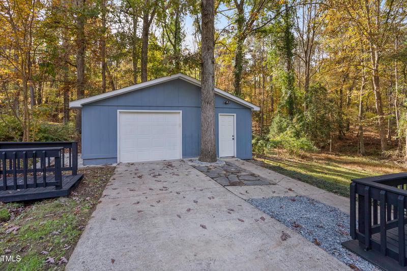2129 Eveton Ln, Sanford, NC 27330