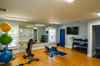 2129 Glade Valley Ln, Morrisville, NC 27560