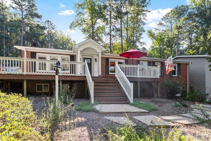 2129 Kelly Rd, Apex, NC 27502