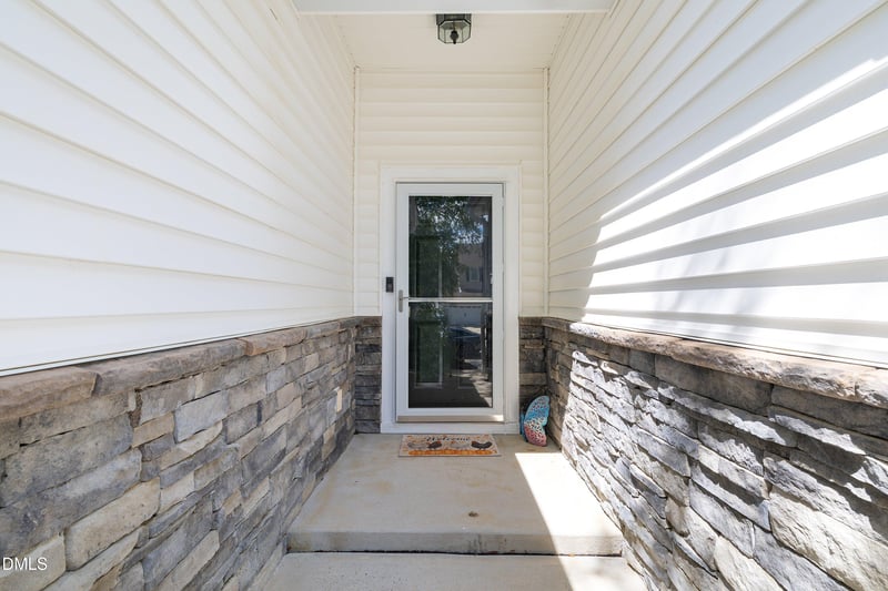 2129 Maizefield Ln, Fuquay Varina, NC 27526