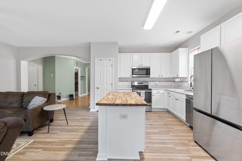 2129 Maizefield Ln, Fuquay Varina, NC 27526