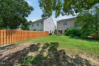 2129 Persimmon Ridge Dr, Raleigh, NC 27604