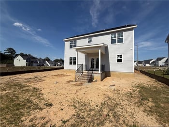 2129 Stonewash Dr, Fayetteville, NC 28306