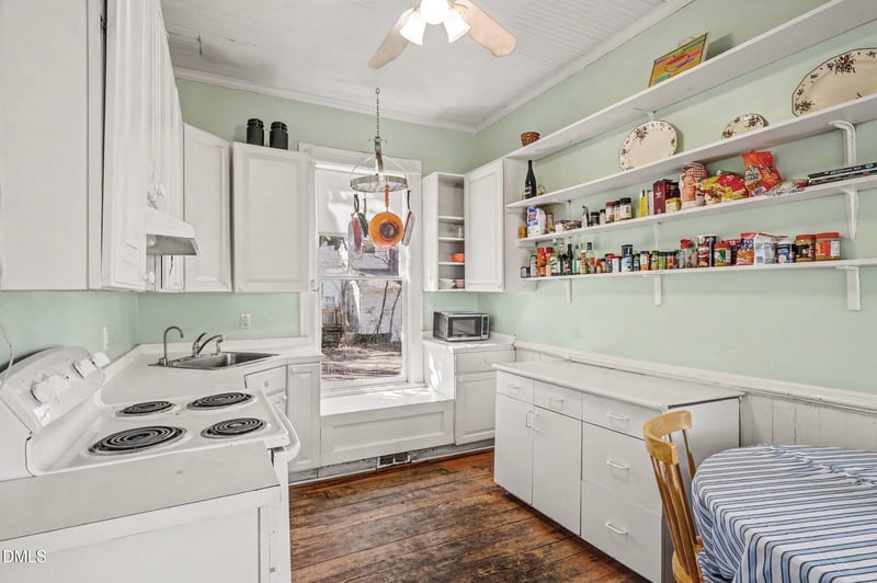 213-223 Mccauley St, Chapel Hill, NC 27516