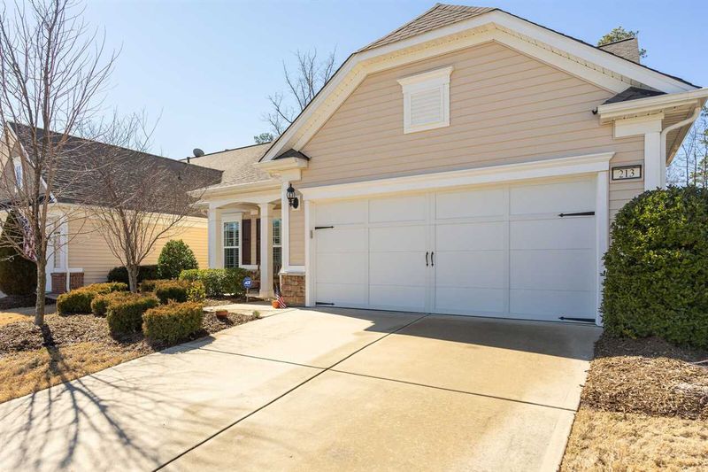 213 Abbey View Way, Cary, NC 27519