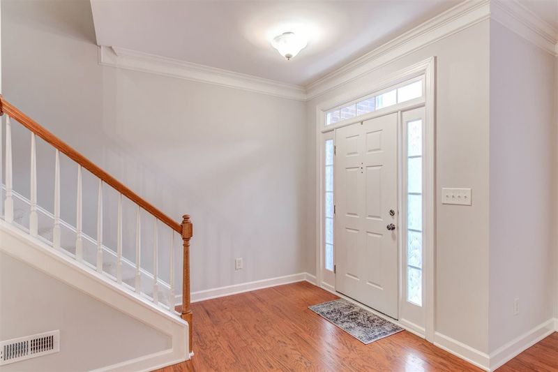 213 Anniston Ct, Cary, NC 27519