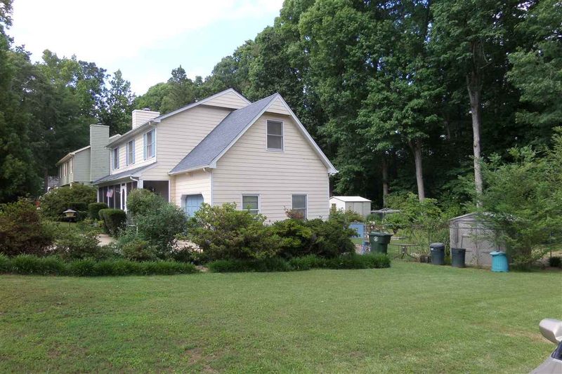 213 Artesian Dr, Garner, NC 27529