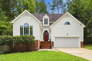 213 Avent Pines Ln, Holly Springs, NC 27540