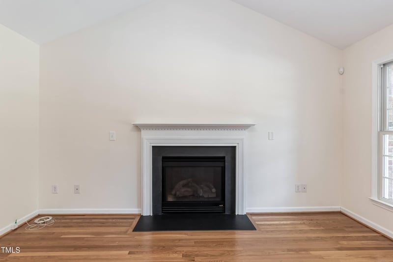 213 Beauregard Ln, Mebane, NC 27302