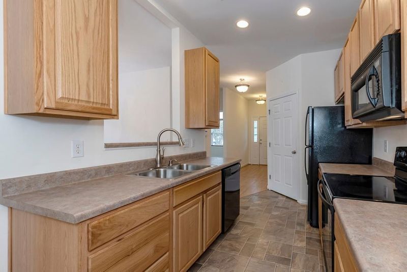 213 Blithe Pl, Morrisville, NC 27560