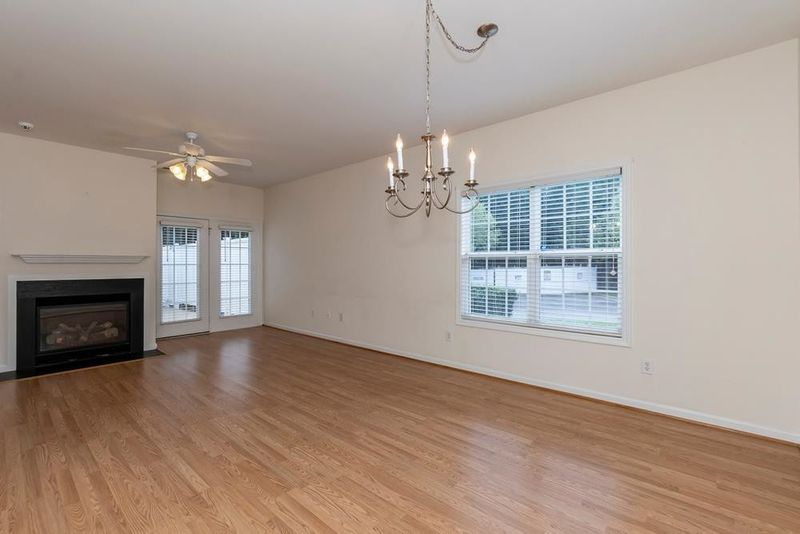 213 Blithe Pl, Morrisville, NC 27560