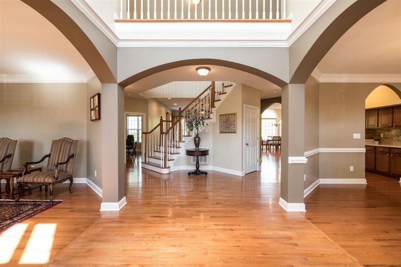 213 Bridle Boast Rd, Cary, NC 27519