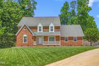 213 Brompton Ct, Burlington, NC 27215