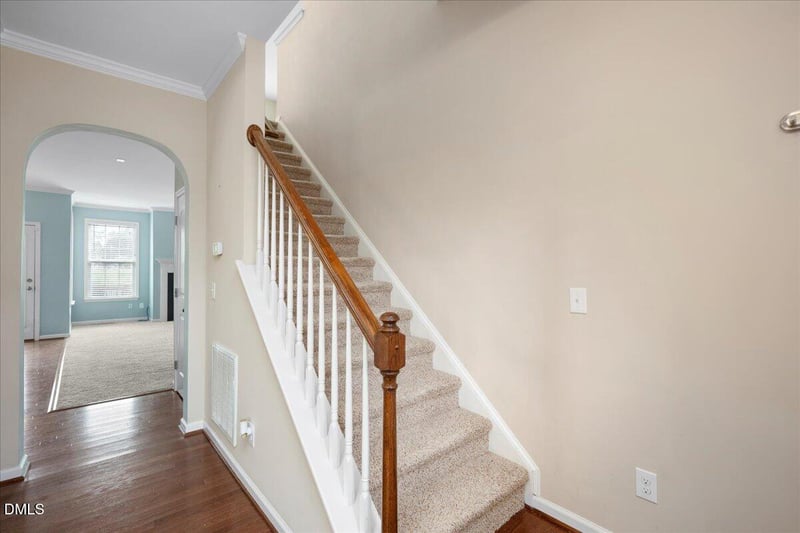 213 Cabot Dr, Holly Springs, NC 27540