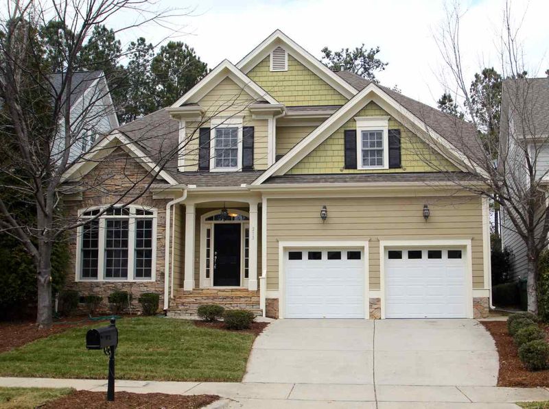 213 Candia Ln, Cary, NC 27519