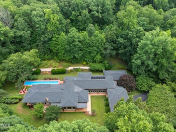 213 Chimeneas Pl, Chapel Hill, NC 27517