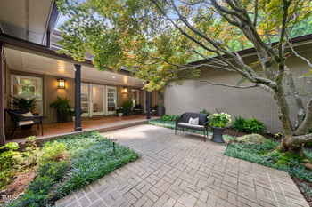213 Chimeneas Pl, Chapel Hill, NC 27517