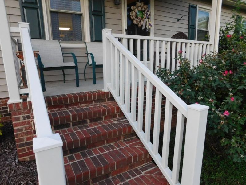 213 Chris St, Mebane, NC 27302