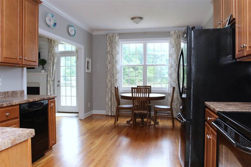 213 Climbing Aster Ct, Mebane, NC 27302