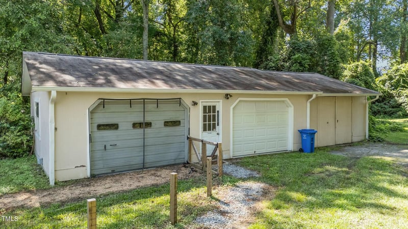 213 Coley Farm Rd, Fuquay Varina, NC 27526