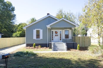 213 Columbia Ave, Burlington, NC 27217