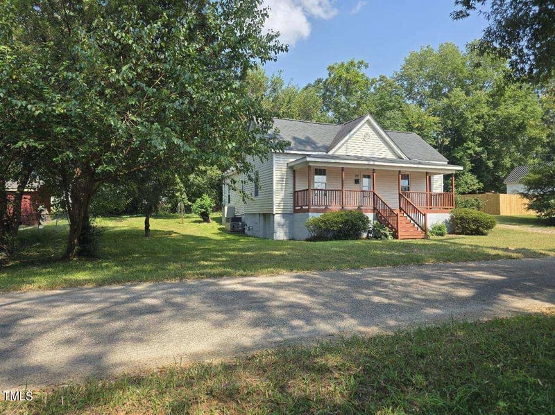 213 Cooke St, Franklinton, NC 27525