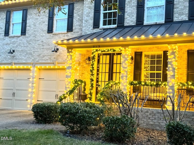 213 Cross Oaks Pl, Holly Springs, NC 27540