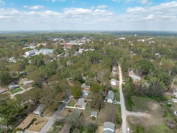 213 Dowell Dr, Cary, NC 27511