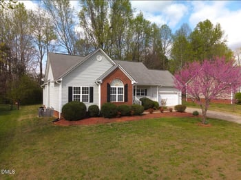 213 Drake Ln, Mebane, NC 27302